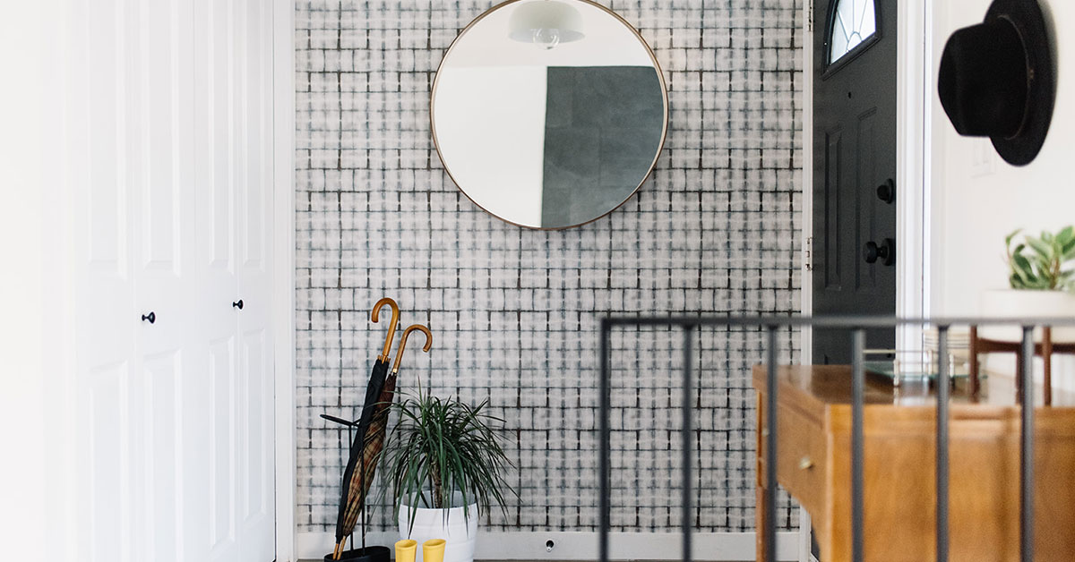 Hallway Wallpaper England • Wallpaper for Entry Ways • Milton & King UK