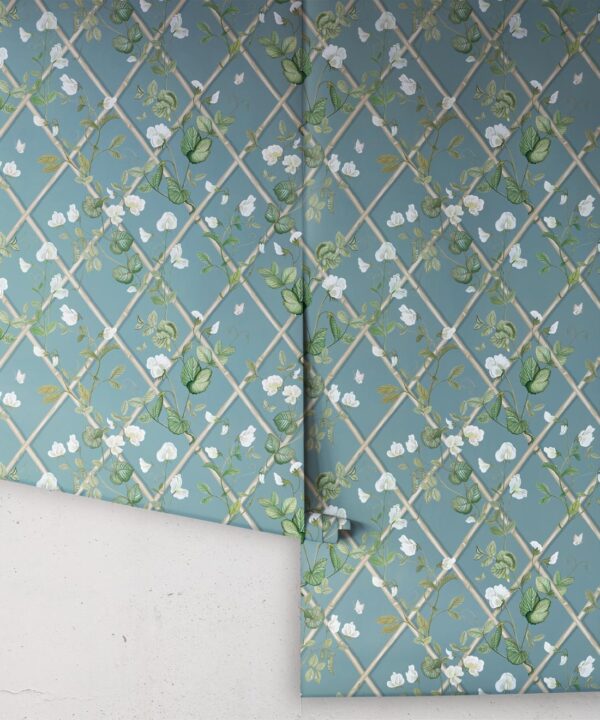 Petite Climbing Sweet Pea Wallpaper • Provence & Cane • Rolls