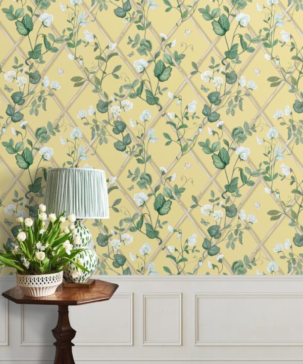 Grande Climbing Sweet Pea Wallpaper • Rattan & Cane • Insitu