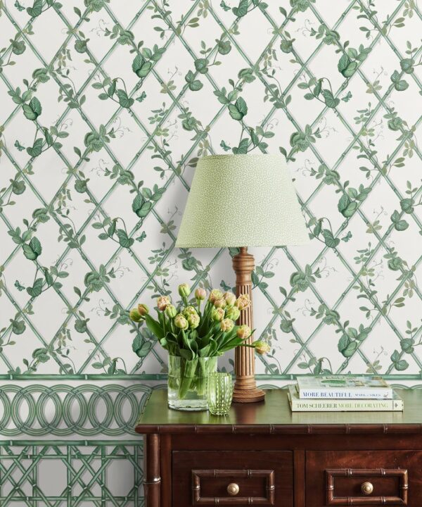 Ivy Frieze Mural • Irish Linen & Green • Insitu