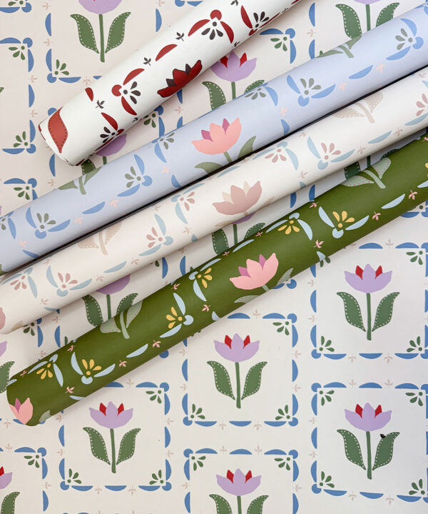 Flora Wallpaper | Anything But Basic Collection | Gray Benko x Milton&King | Roll
