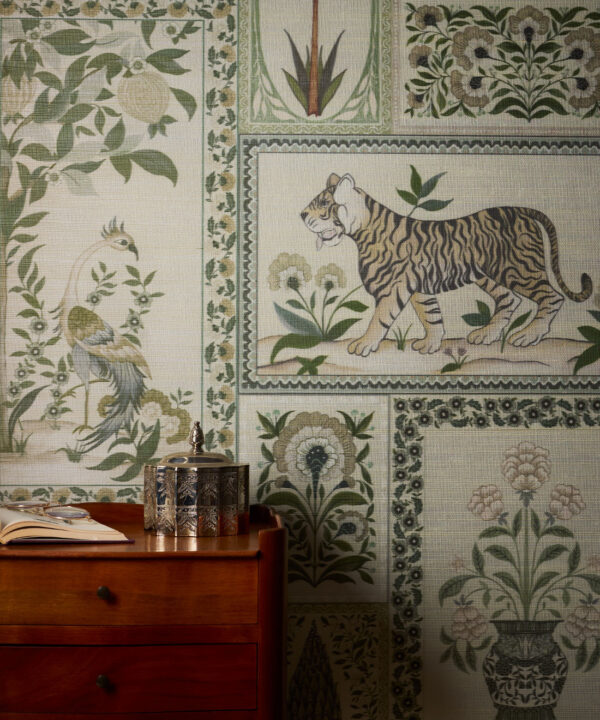 Courtyard Grasscloth Wallpaper - Colorway: Linen - Rich Traditions Collection - Insitu