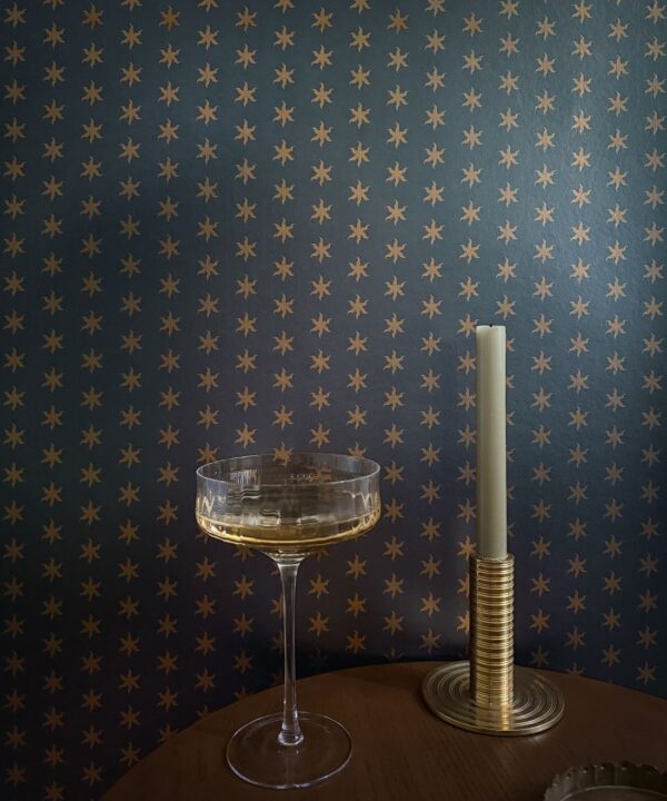 Tudor Star Metallic Wallpaper - Image 11