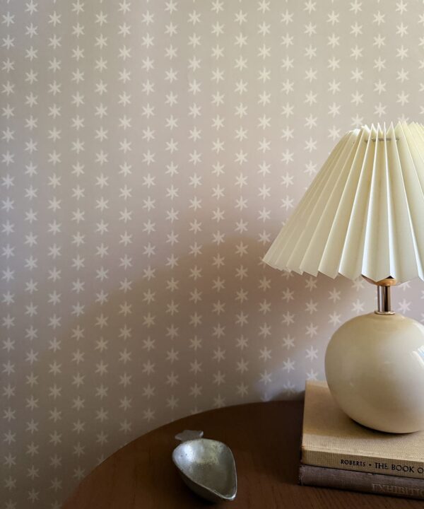 Tudor Star Wallpaper - Image 14